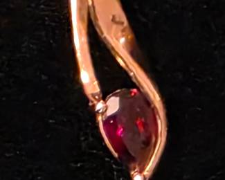 14K pendant
