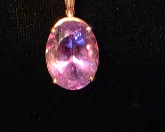 14K pendant