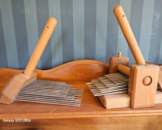 Wool combs