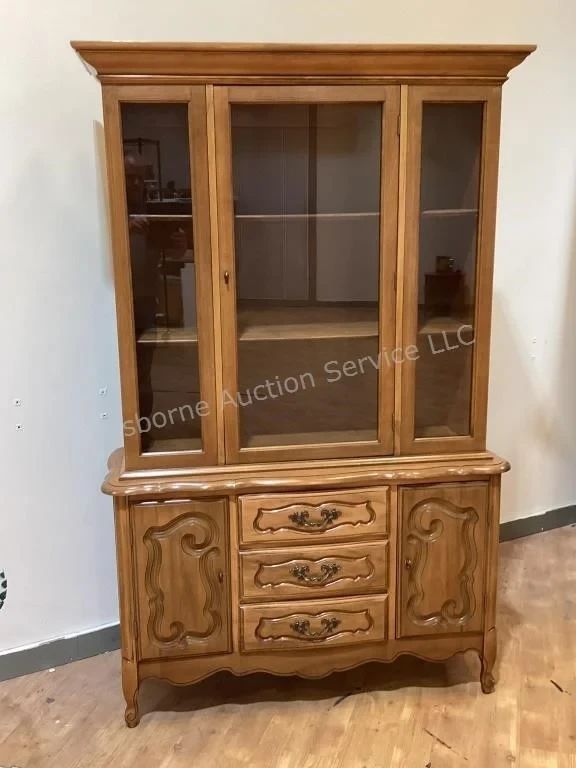 Dining Hutch