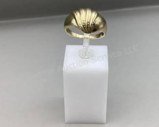 Gold ring