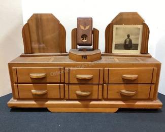 Art deco dresser jewelry box