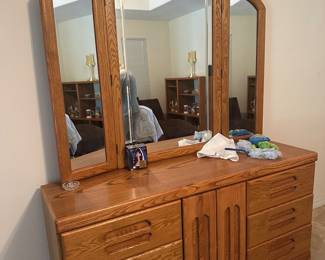 #40 - $220 - Oak dresser 6 drawers & double door 60Wx17Dx71T + mirror triptych 
