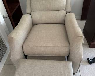 #2 - $150 - Manual recliner tan 30Wx32Dx41T
