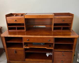 #52 - $180 - Office credenza 58x22x45T