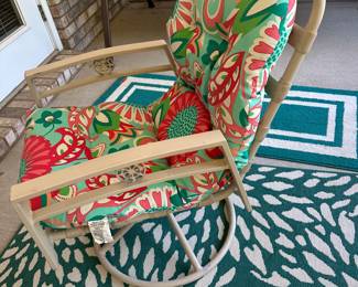 #18 - $120 - 4 armchairs swivel & rocking with cushions