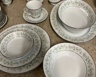 #38 - $80 - Noritake China set - pattern Savannah