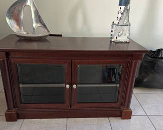 #1 - $140 - Entertainment center dark brown glass front doors 49wx19dx29t
