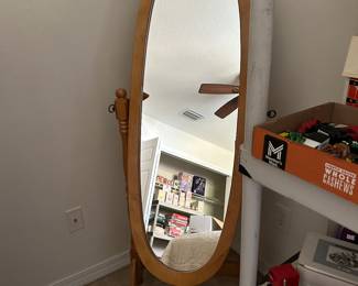 #26 - $64 - Cheval swivel mirror 21Wx58T