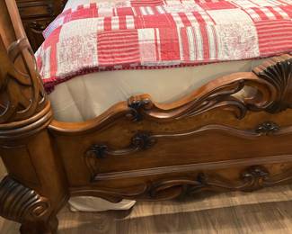 11 1200.00 King size bed - post 7'7" with mattress - clean.