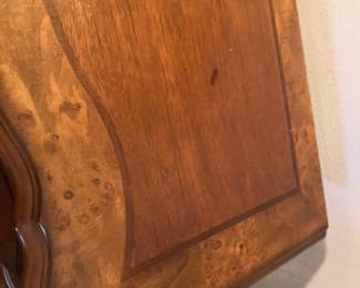 10 600.00 Set of 2 night chests 2 drawers & cabinet with 2 shelves 36Wx19Dx35H