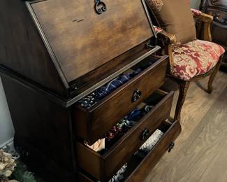 69 450.00 Secretary drop front, glass door top 26Wx18Dx78H