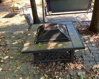 26 110.00 firepit 37"Wx37x18