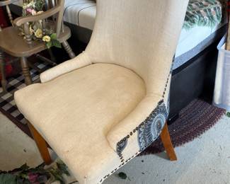 91 60.00 Guest Chair - blue and white