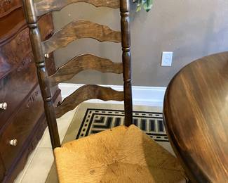 43 300.00 5 ladder back chairs 20Wx17xDx46H & 1 armchair with rush seat