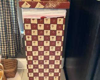 46 80.00 Imognene Nichols painted trash can 13x13x35