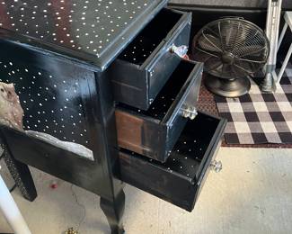 74 120.00 Imognene Nichols painted Side table with 3 drawers black painted with cats on both sides 15Wx17Dx30H
3 $80 Imogene Nichols - handpainted plant stand - wood