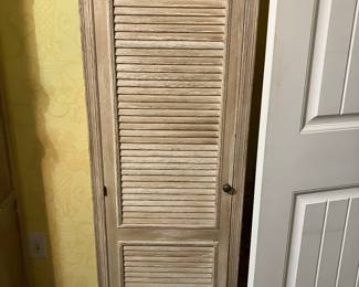 16 90.00 each Two sweet cabinet tan color 20Wx13Dx63H