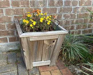98 58.00 Pair of square wood planters