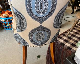 91 60.00 Guest Chair - blue and white