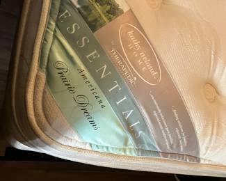 57 450.00 Queen sleigh bed inlaid with Therapedic mattress by Kathy Ireland Essentials Americana Prairie Dreams