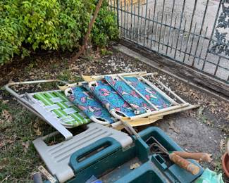 Folding chairs