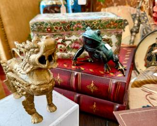 KITTY CANTRELL "KITTY'S CRITTERS" FROG