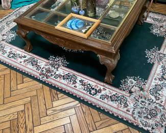 coffee table, rug
