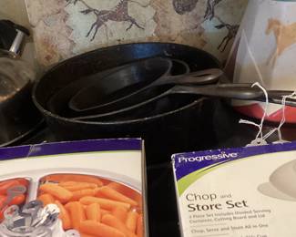 Cast iron skillet