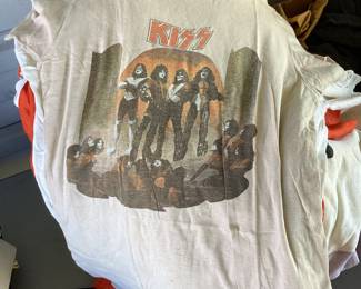 KISS