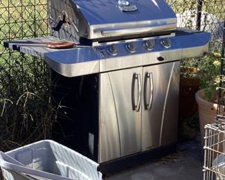 Propane grill