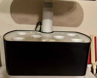 Aero Garden Harvest Indoor Hydroponic Garden System