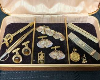 CT355V14 K Charms Mens Jewelry