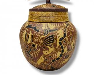 14 LarryRichmond2007SignedCeramicJarwWoodenLid