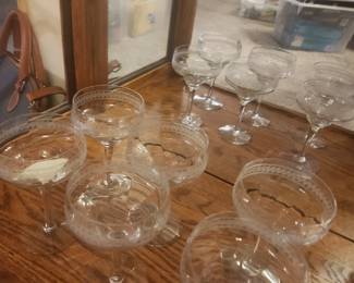 Champagne coupes