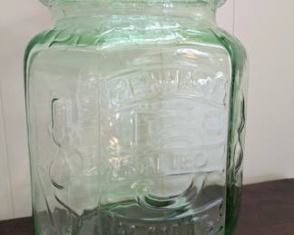 Planters Mr. Peanuts salted peanuts green glass jar