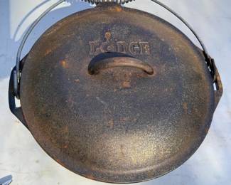 Lodge Dutch Oven