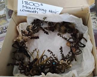 1800s mourning hair wreath