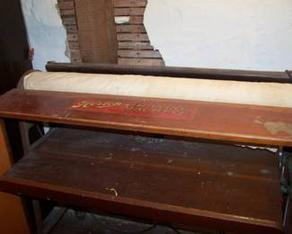 OLD MANGLE IRONER