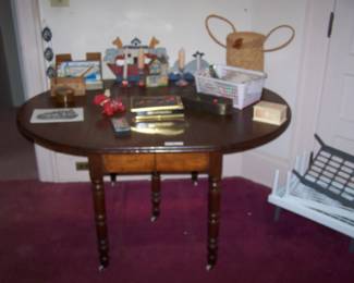 DROPLEAF WALNUT TABLE--ONE LEG BROKEN & NEEDS REPAIR & SMALLS