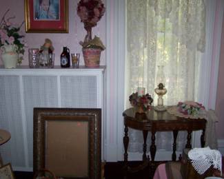 1930s LAMP TABLE, MORE FRAMES & MISC.