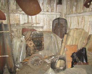 Spare motor for and tranny 35 Buick