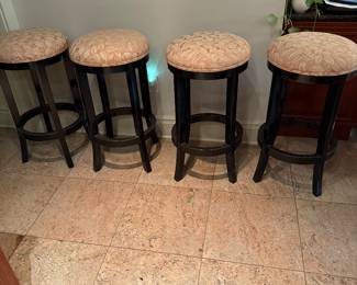 Set of 4 Kitchens Stools - Like New