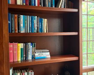 Lots of Books-Nutrition and Medical Books Too