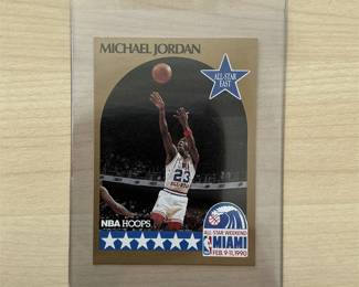 1990 NBA Hoops #5 Michael Jordan