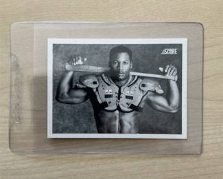 1990 Score #697 Bo Jackson