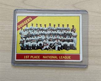 1966 Topps #238 Dodgers Team Card Sandy Koufax