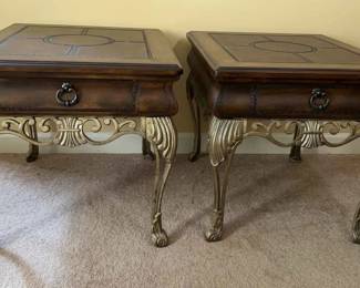 Living Room End Table with Drawer