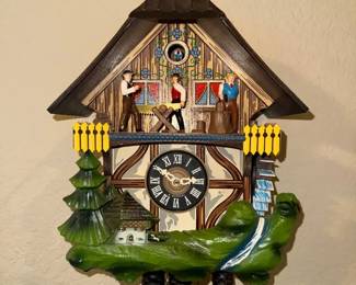 Vintage Black Forest Cuckoo Clock Collectible