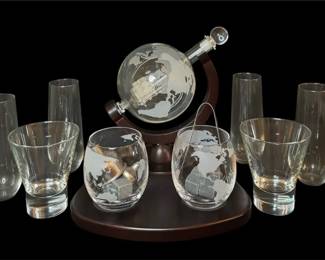Stunning Glass Global Map Whiskey Decanter Set Ship Inside